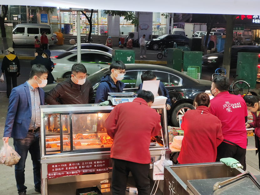 初次創(chuàng)業(yè)，我選擇在四線城市開電烤雞架店!