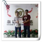 國慶加班實現(xiàn)張成榮電烤雞架加盟夢想，好事不等待！