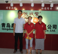 張女士成功簽約加盟電烤雞架加盟連鎖項(xiàng)目