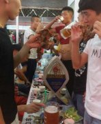 張成榮電烤雞架夏季爆款來襲，我有雞架你有酒，約嗎？